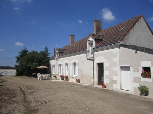 Bury à Chaumont Sur Loire