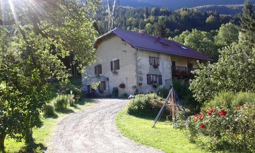 G104010 à Chezery-Forens