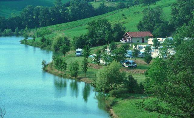 Camping du lac de la Laure à Unzent