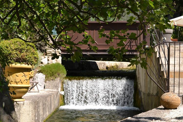 Hôtel du Poète à Fontaine-de-Vaucluse