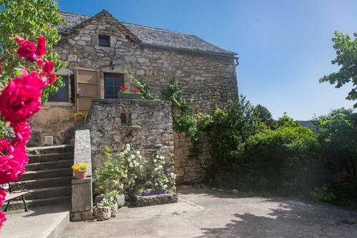 Gîte L'Anémone 6/7 personnes à Saint Pierre Des Tripiers
