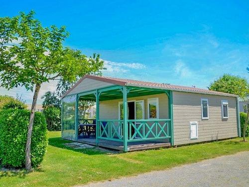 Camping Les Logeries à Vairé