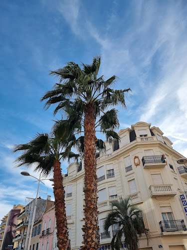 Hôtel D Europe GARE Terminus à Saint-Raphaël
