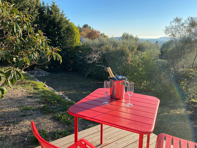 Lodges de l Oliveraie de Virevent à Grasse