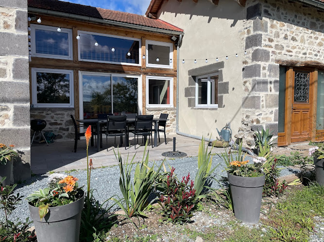 Gîte authentique et cosy à la campagne à Charbonnières-les-Vieilles