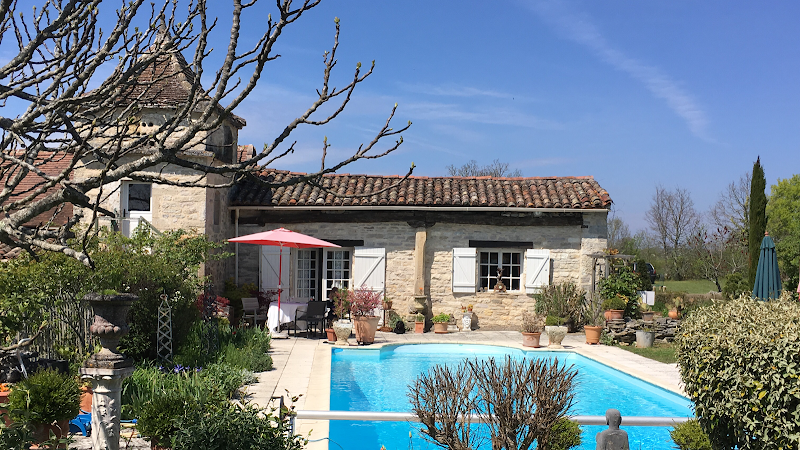 Les Gîtes Pérard et chambres d hôtes à Caylus