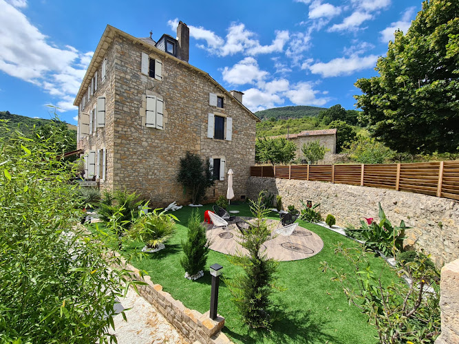 Le Mas Rolland 5 épis Chambre d hôtes à Compeyre