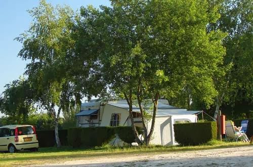 Camping Les Allées à Coussac-Bonneval