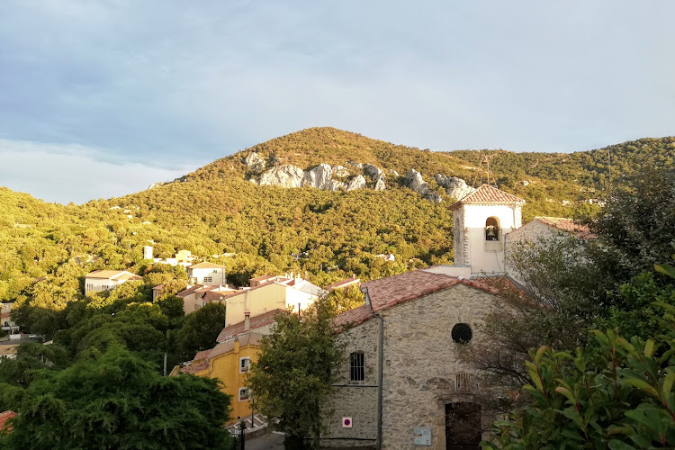 Le Chteau à Mimet