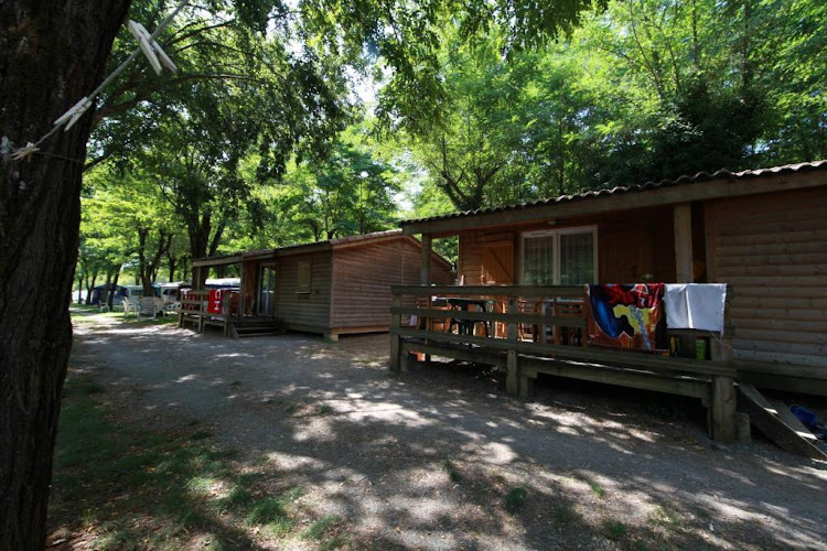 Chaulet Plage Camping *** à Berrias-et-Casteljau