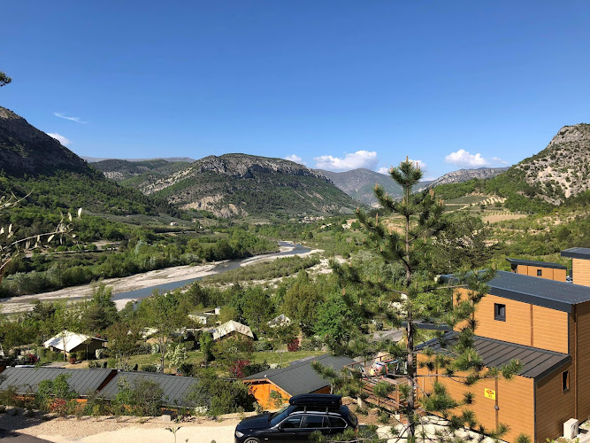 Yelloh! Village Camping Les Ramières à Sahune