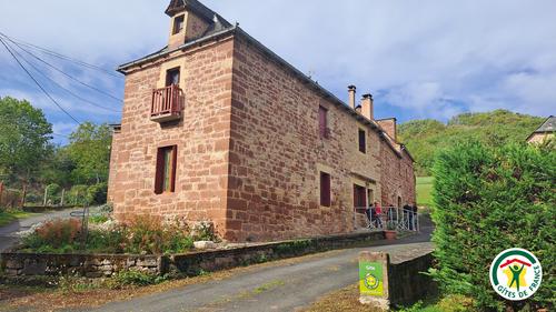 Gîte agréable à Sébrazac