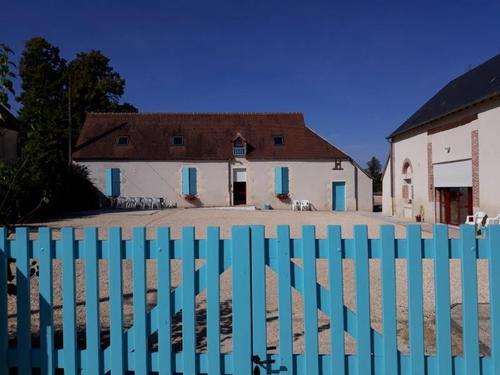 Gîte Intercommunal bâtiment Annexe + Presbytère à Plou