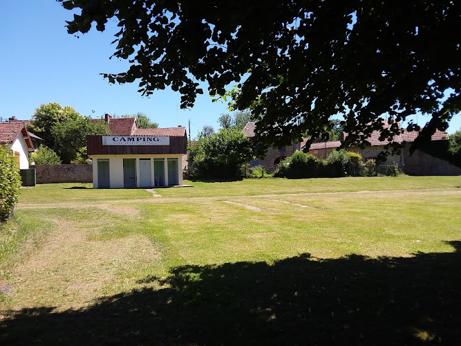 Camping Municipal à Saint-Hilaire-le-Chteau