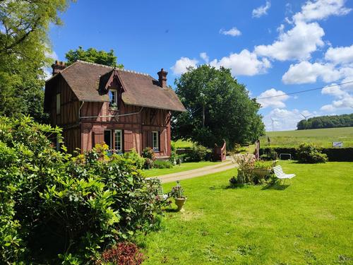 Gîtes de France® - La Maison des Écureuils à Harcanville