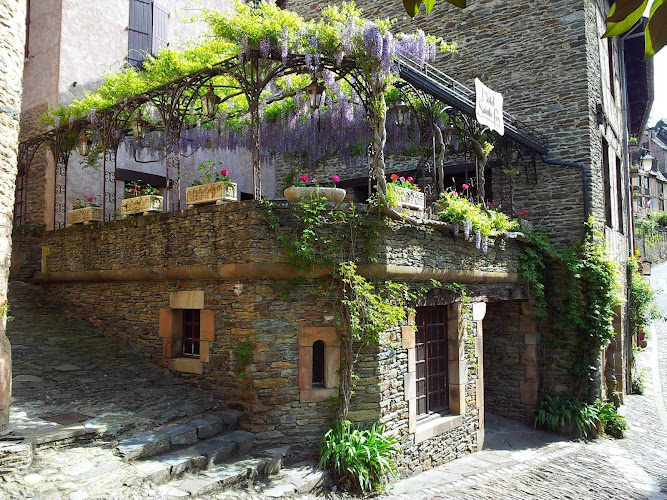 hôtel Sainte Foy à Conques-en-Rouergue