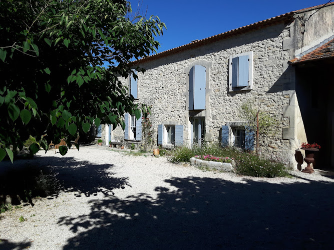 Mas de Ravert à Saint-Étienne-du-Grès