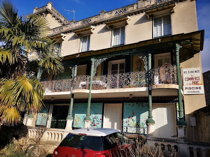 Hôtel du Commerce et du Parc à Peyrus