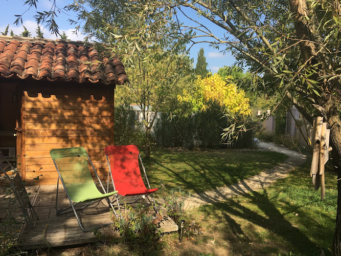 Les Cabanes de Vallis Clausa à Saumane-de-Vaucluse