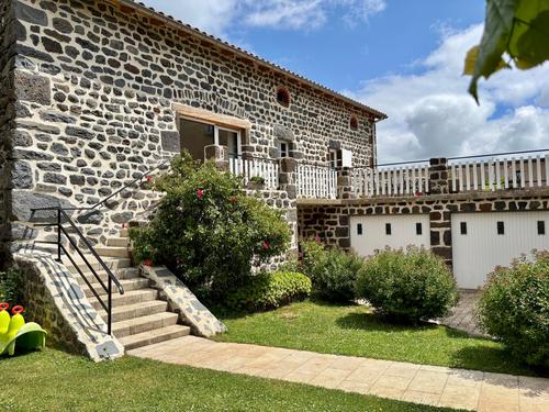 La Maison d Amélina à Séneujols