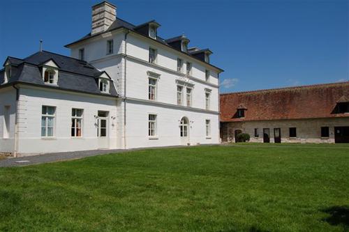 Le château de la Motte à Montfort Sur Risle