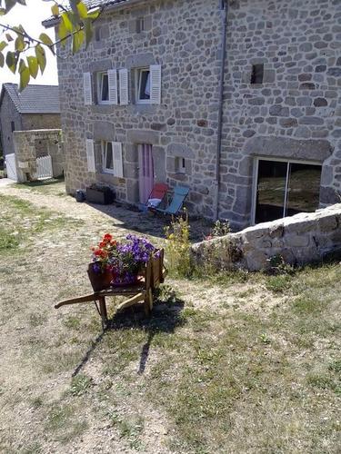 La Maison d'Alphonse 4 personnes à Saint Leger Du Malzieu