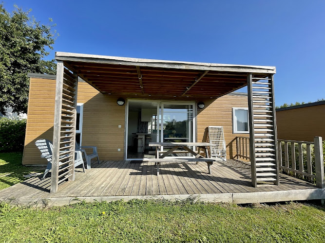 Camping l Ambois à Mouilleron-le-Captif