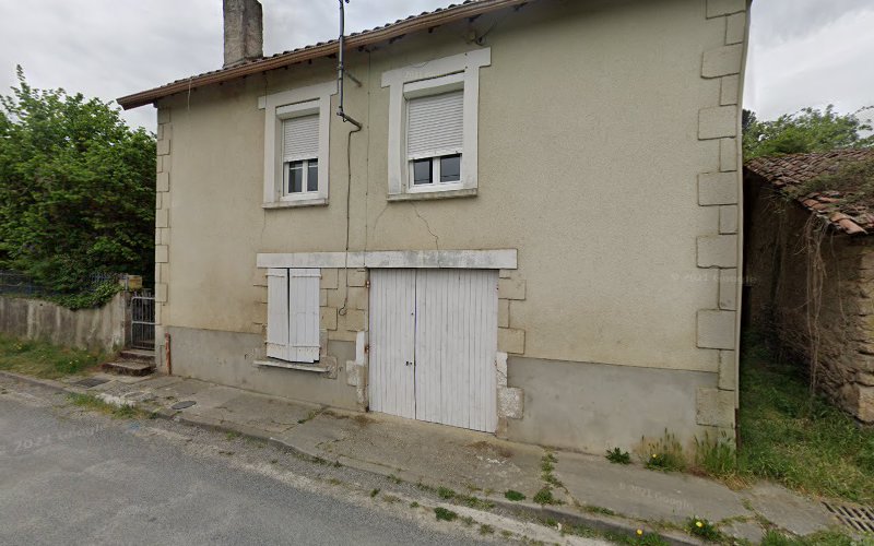 Gite Des Noisetiers à Saint-Junien