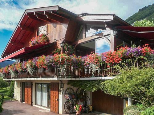 L'Ourson à Talloires Montmin