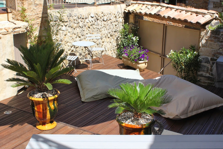 Agavi - Chambres d Hôtes à Saint-Christol-de-Rodières