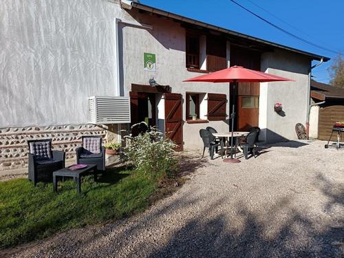 Gîte du Mas Corbier - La Corbiere à VILLETTE-SUR-AIN