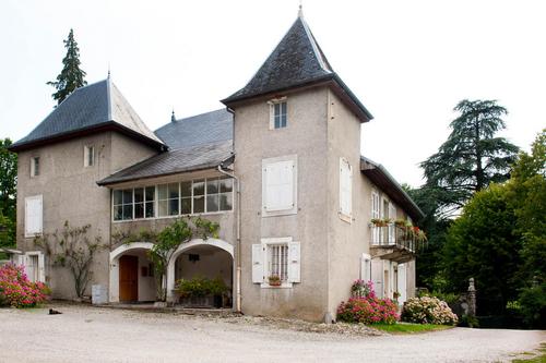 Manoir De Menabrea à Saint Cassin