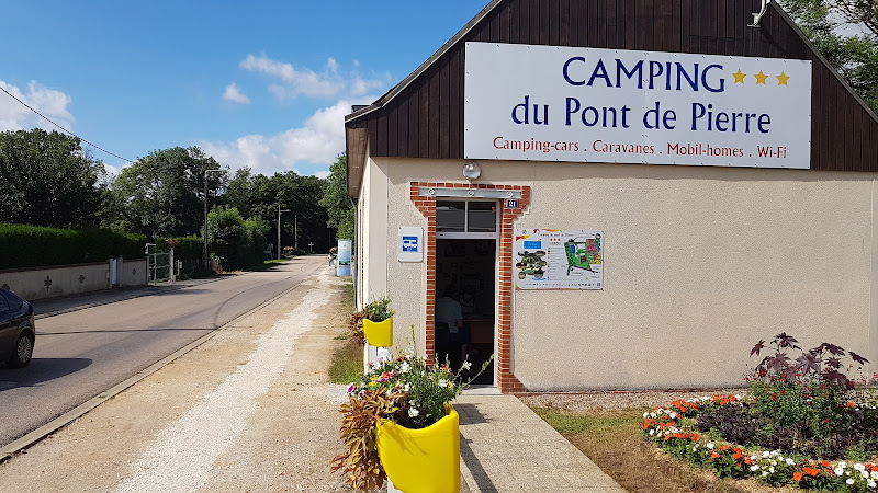 Camping Municipal du Pont-de-Pierre à Commune nouvelle d'Arrou