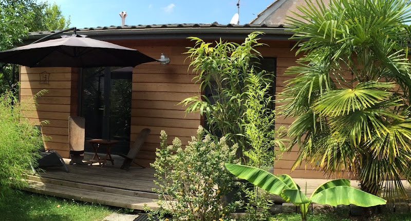 Clos Bamboo Guest House à Mérignac