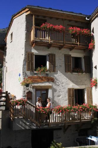 La Grange à AVRIEUX