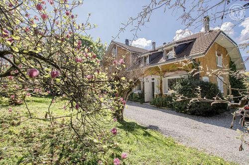 Villa Les Sources à Le Viviers Du Lac