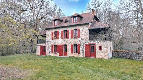 Maison des Bois à Chateau Chervix