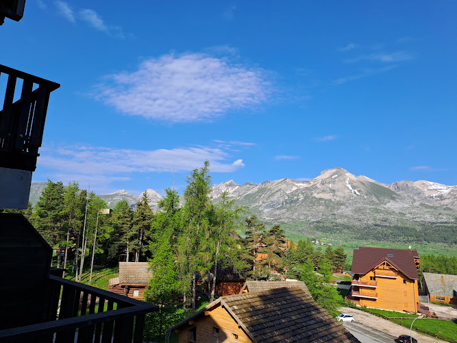 Les Chalets d Aurouze by Actisource à Le Dévoluy
