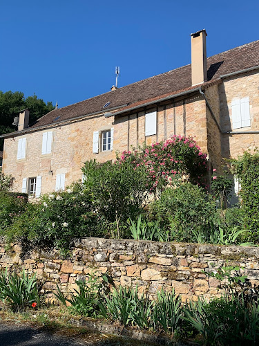 Gîte L hirondelle du bourg à Béduer