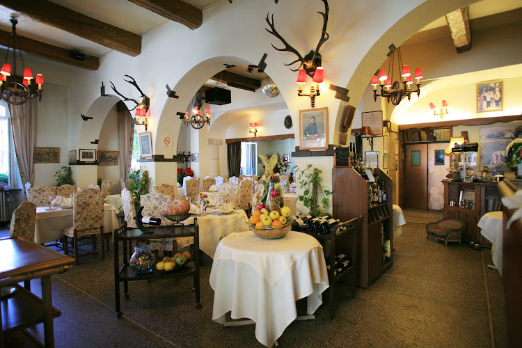 Hôtel Restaurant Le Relais Impérial à Saint-Vallier-de-Thiey
