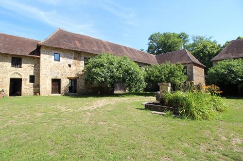 Le Vieux Château à Vicq Sur Breuilh
