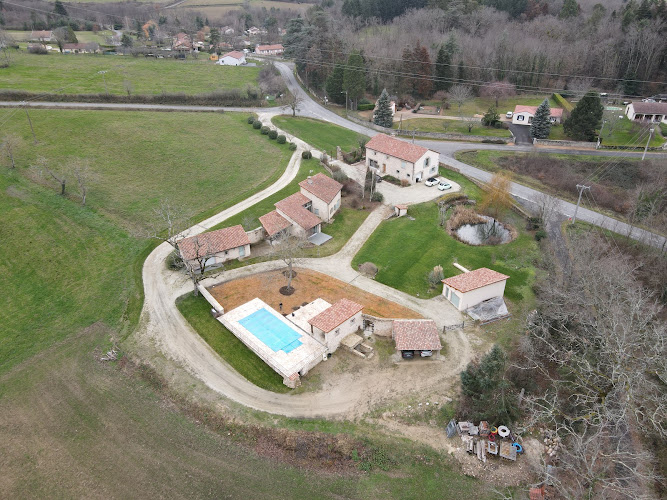 Les Places à Chteldon