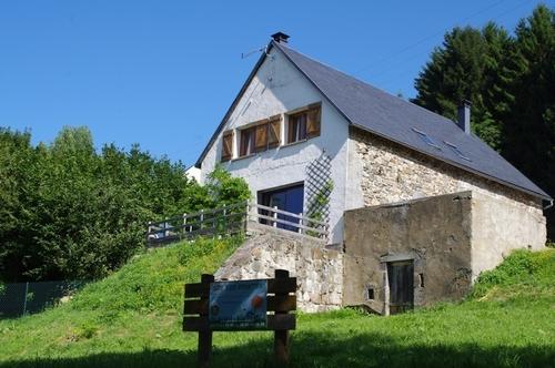 Les Epinettes à La Tour D'auvergne