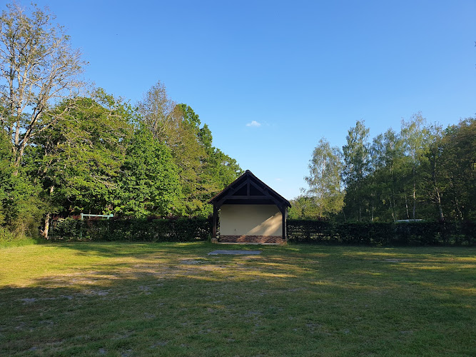 Aire De Camping à Saint-Vitre