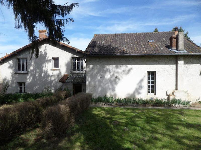 L Esquilon Chambre d hote & Chez Rasleau petit restaurant à Val-d'Oire-et-Gartempe