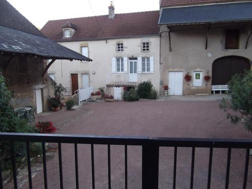 Les Champeaux 199 à Domecy Sur Le Vault
