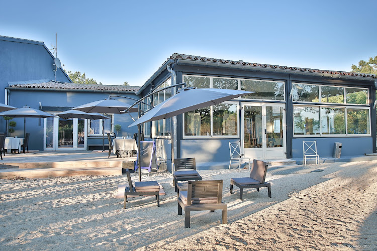 Hôtel Restaurant Des Lavandins à Saint-Christol