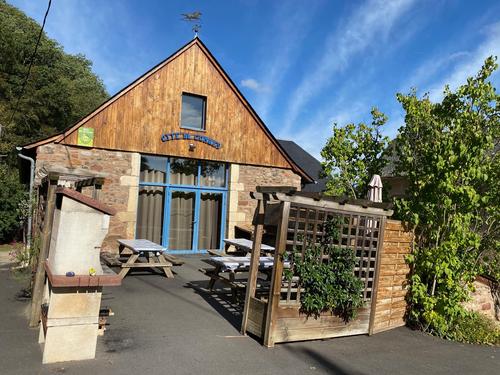 Le gîte de groupe de Combes à Saint-Côme-d'Olt