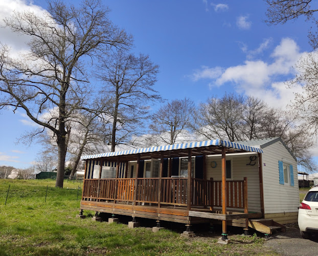 Camping de La Sauzelle à Saint-Aubin-de-Blaye