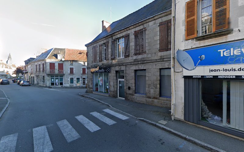 La Grande Maison à Chénérailles